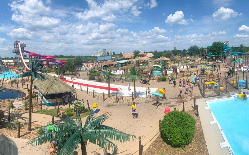 Top Tips For The Epic Waterpark In Waterloo Lost Island Let's Go Iowa