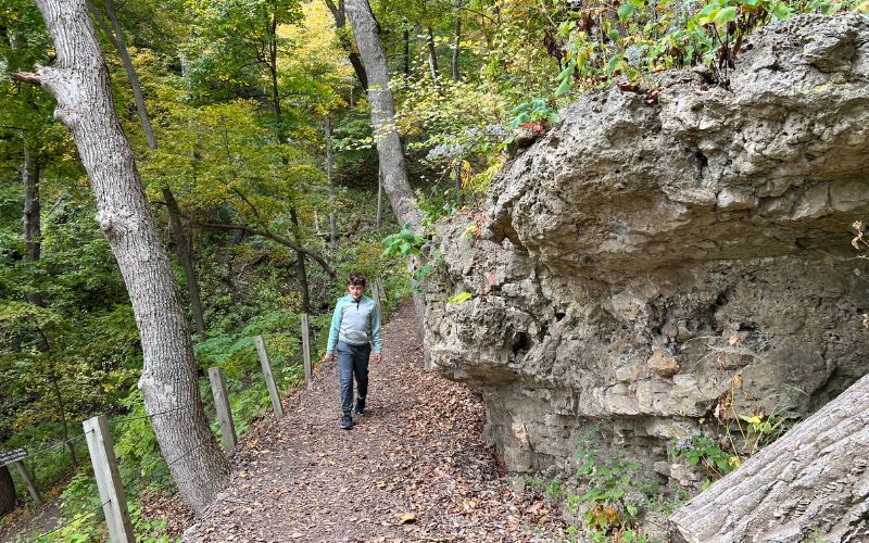 A trail near the visitor center at Effigy Mounds National Monument