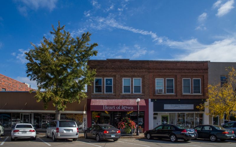 Shops in Historic Valley Junction