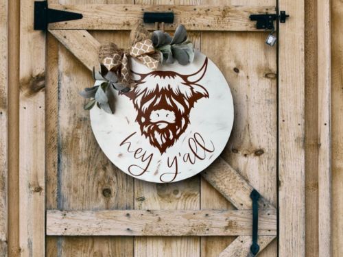 Highland cow doorhanger