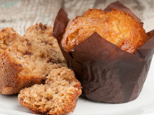 Close up photo of two muffins, a typical item on continental breakfast buffets at hotels